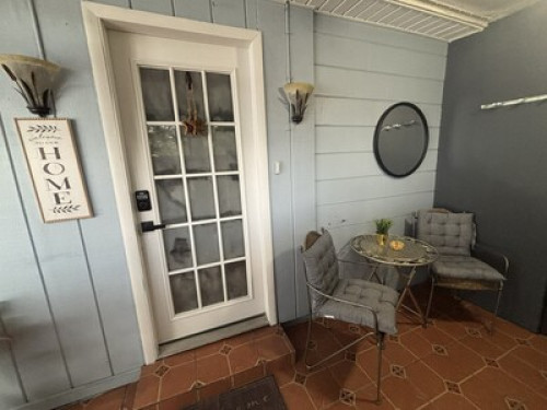 PRIVATE STUDIO NEAR BUSCH GARDENS  - Gallery - 10