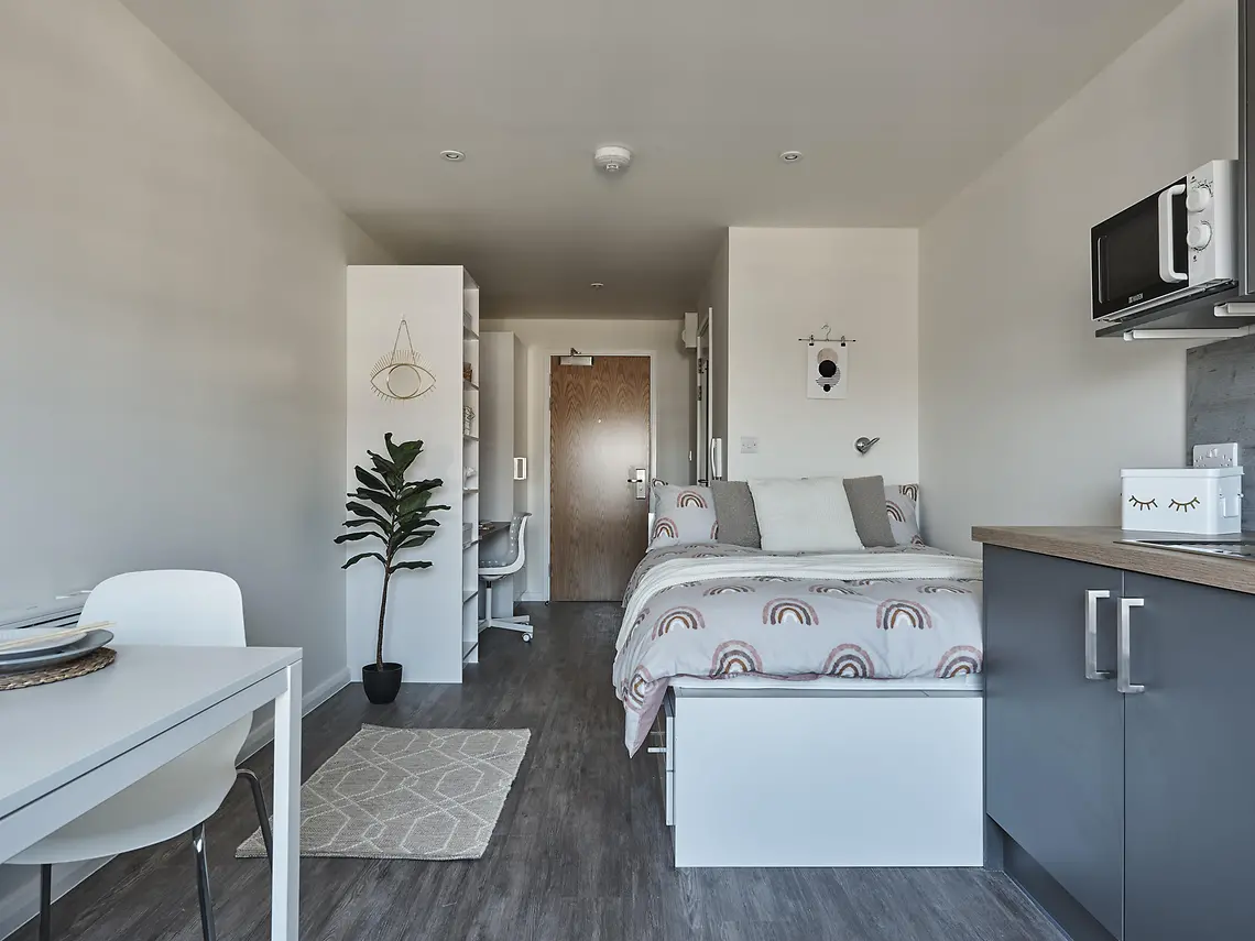 Premium Studio - Floors 1 & 2 - The Bank - Southampton - Gallery - 6