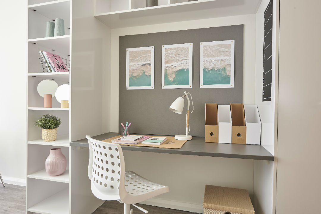  Premium Studio Corner View  -  The Bank - Southampton  - Gallery -  6