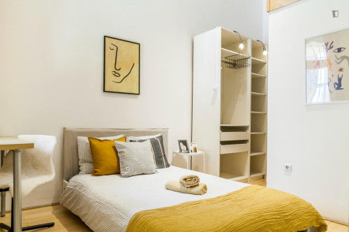 Very nice double bedroom near Budapest-Nyugati station