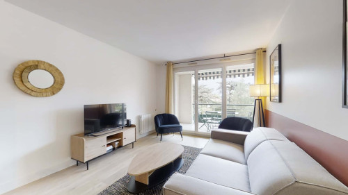 Villeurbanne Leclerc - Private Room (3)