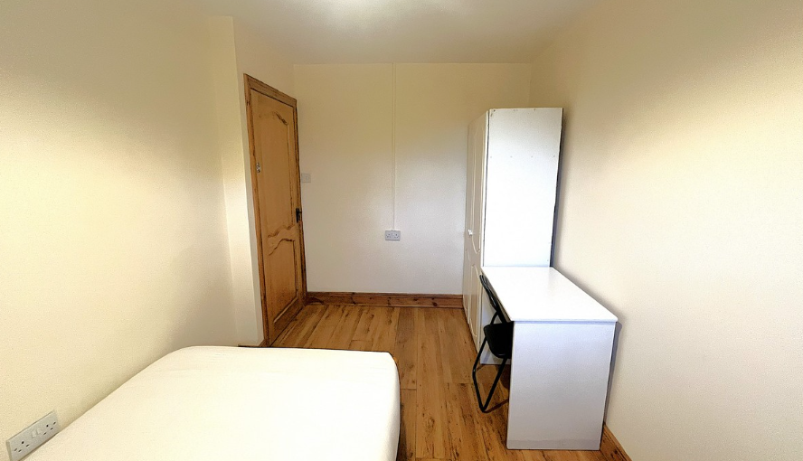 Single Room - 2