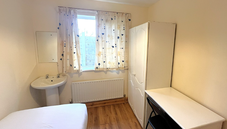 Single Room - 3