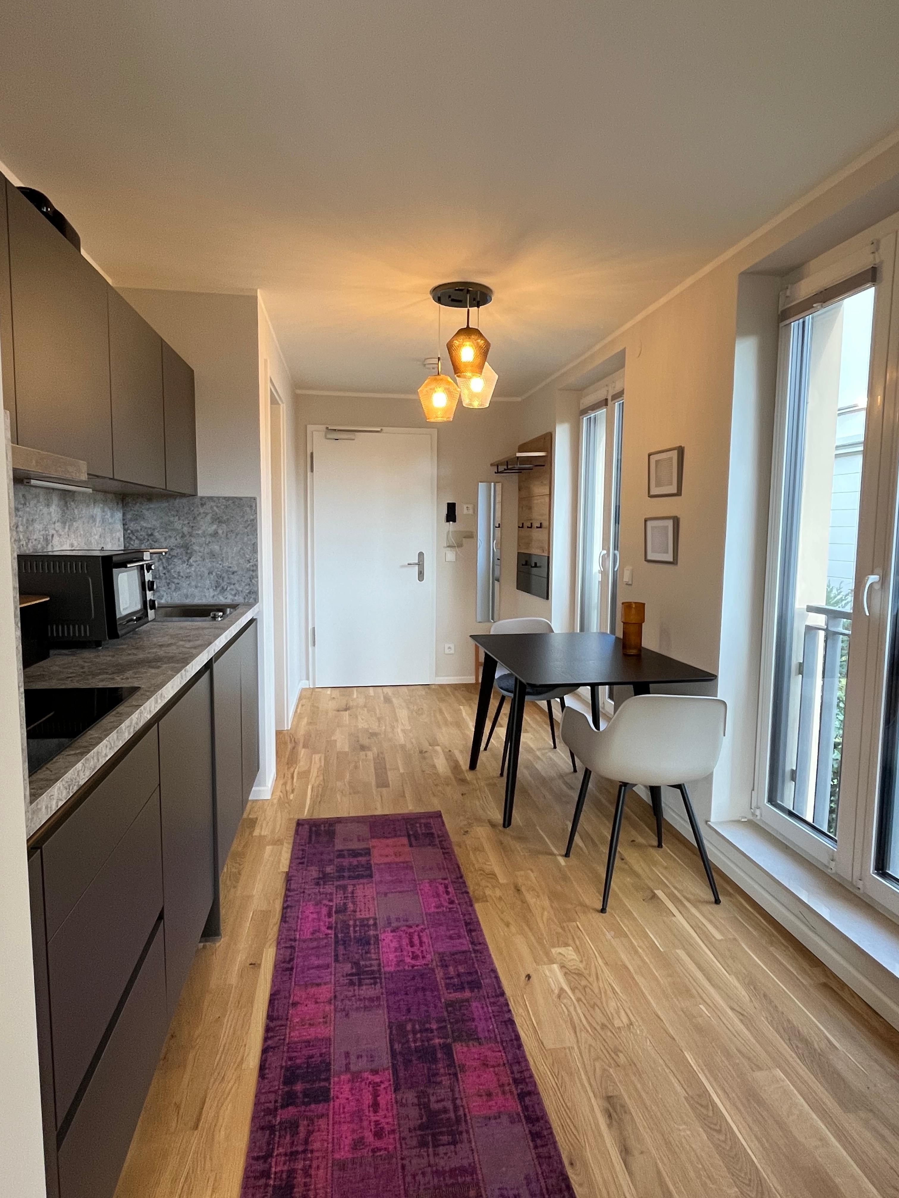  Gorgeous, Neat Studio In Potsdam  -  Gorgeous, neat studio in Potsdam  - Gallery -  13