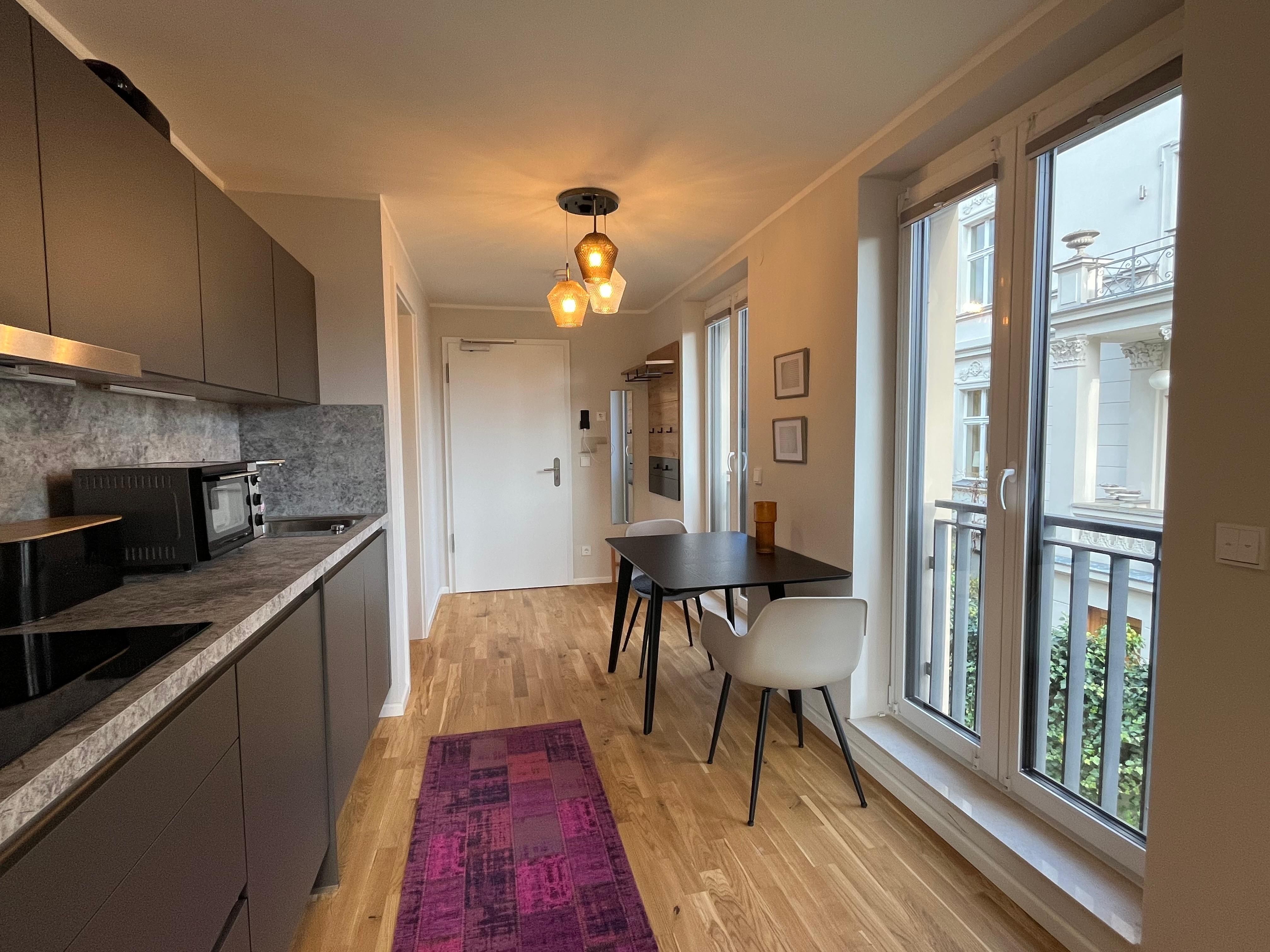  Gorgeous, Neat Studio In Potsdam  -  Gorgeous, neat studio in Potsdam  - Gallery -  12