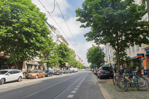 Fantastic great apartment in heart of town with balcony