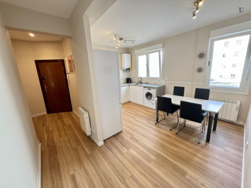 Comfy single bedroom in Uribarri