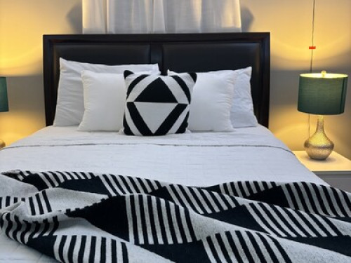 Private room for rent 