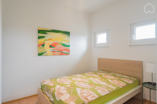 Wonderful, lovely studio in nice area