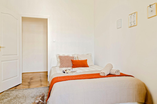 Very nice double bedroom near Rákóczi tér metro - Gallery - 21
