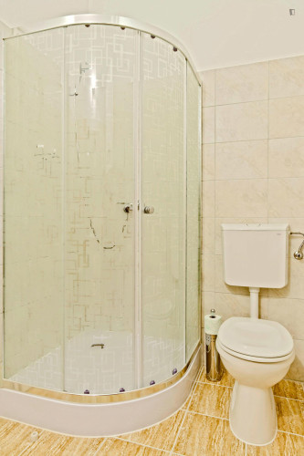 Very nice double bedroom near Rákóczi tér metro - Gallery - 4