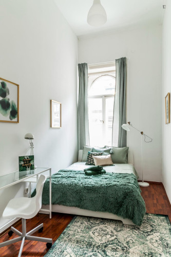 Tasteful double bedroom in Terézváros - Gallery - 17