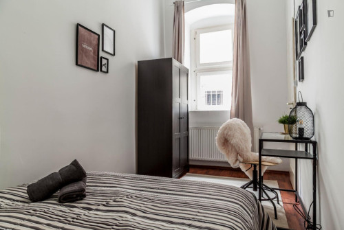 Homely double bedroom in Terézváros - Gallery - 9