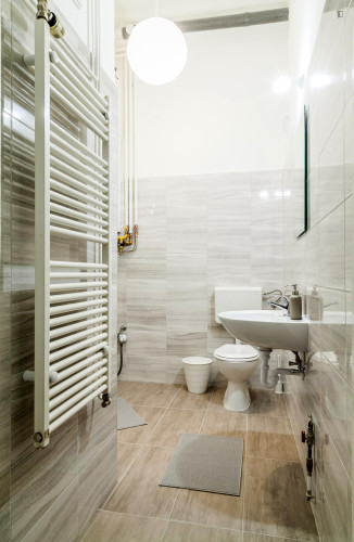 Comfy double bedroom in Erzsébetváros - Gallery - 7