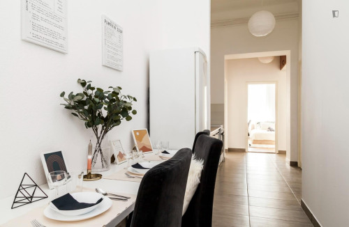 Comfy double bedroom in Erzsébetváros - Gallery - 8
