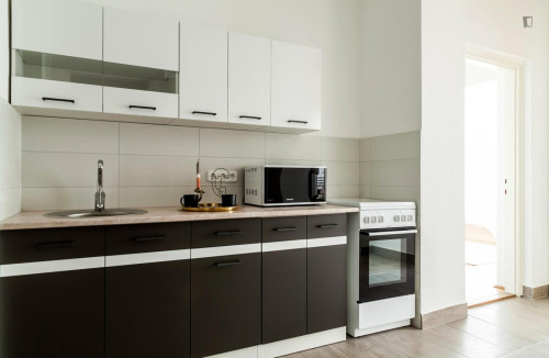 Comfy double bedroom in Erzsébetváros - Gallery - 12