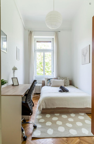 Very neat double bedroom in Erzsébetváros - Gallery - 5