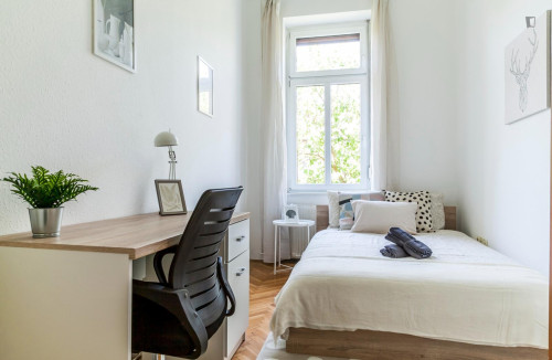 Very neat double bedroom in Erzsébetváros - Gallery - 4
