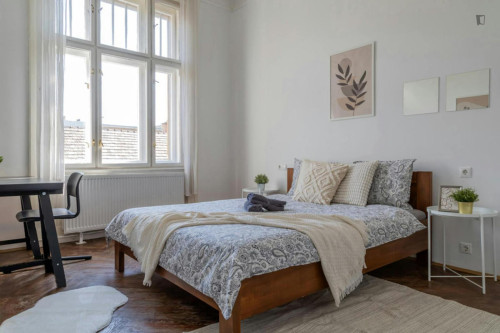 Bright double bedroom in Józsefváros