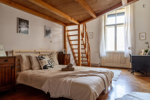 Brilliant double bedroom in Terézváros