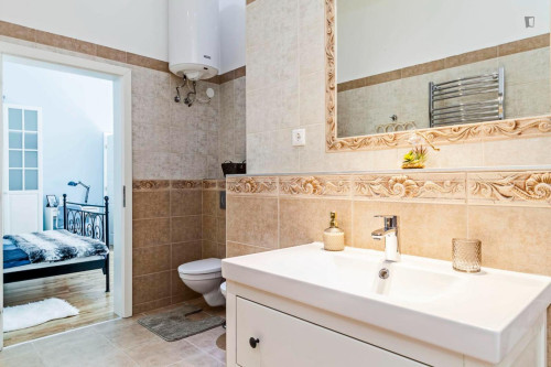 Very neat ensuite double bedroom near Astoria metro - Gallery - 9