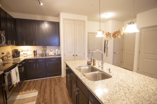The Balcony MSU | Student Housing - Gallery - 11