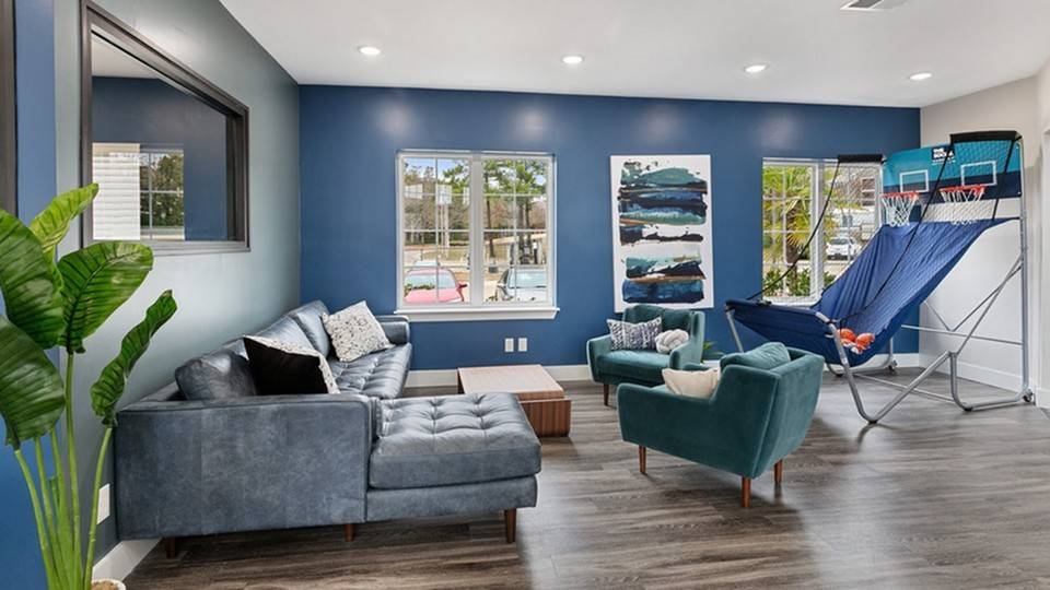 The Hangout | Student Housing