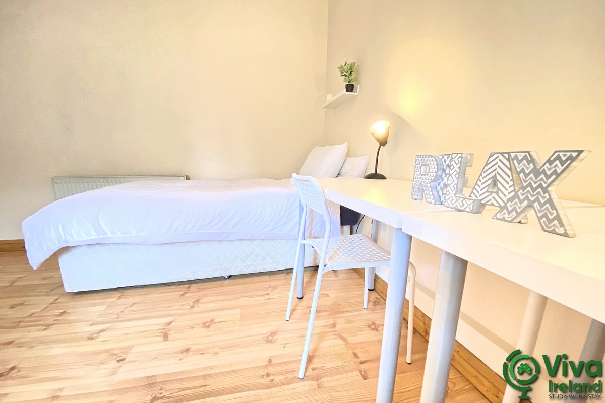  Twin Room - Female  -  54 Friars Walk  - Gallery -  2