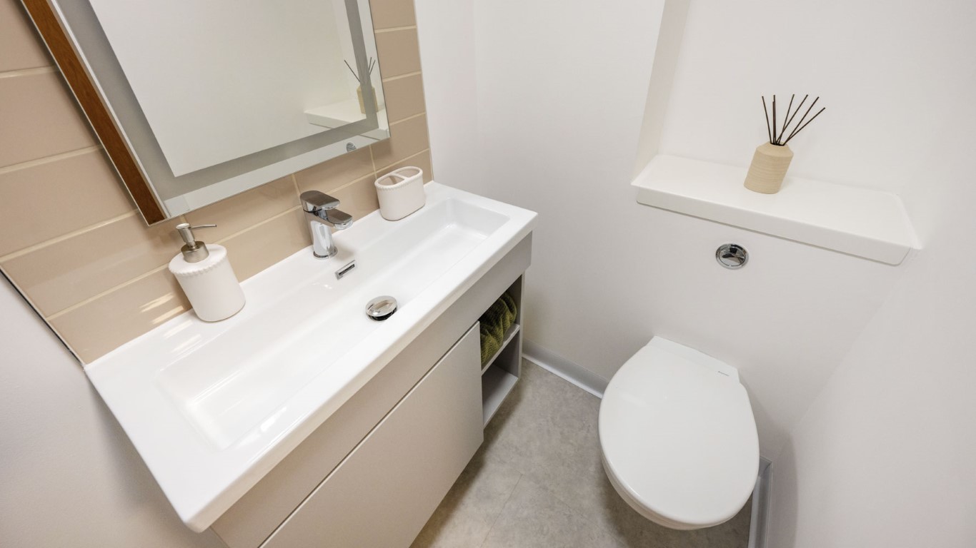  Bronze Studio  -  The Malt Works  - Gallery -  3