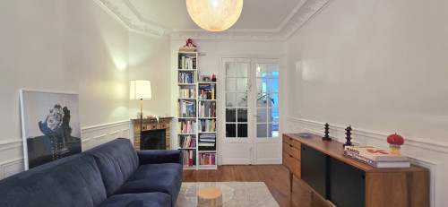 Charming & Quiet 55m² 1-Bedroom with Balcony in Paris 15th (Motte-Picquet) – Turnkey Ready
