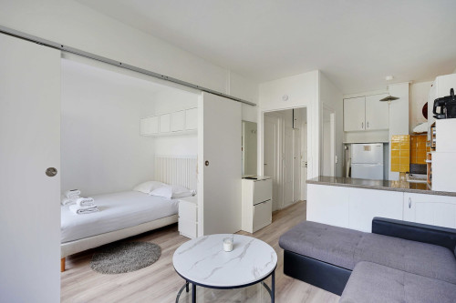 Cozy and Convenient: 29m² Apartment with Elevator