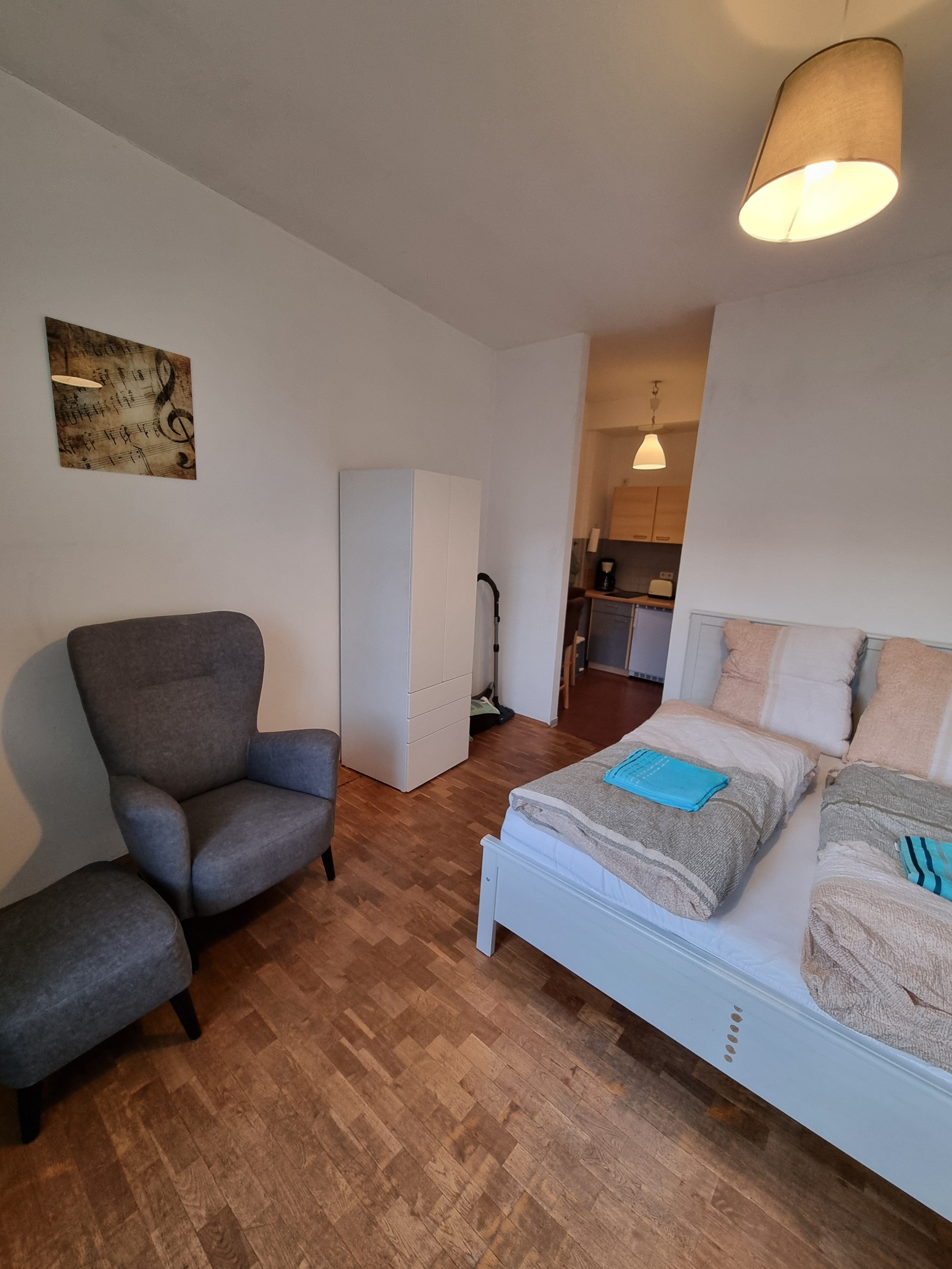  Calm Apartment Located In Dresden  -  Calm Apartment located in Dresden  - Gallery -  4