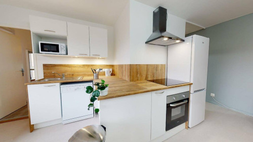 102m² Private room in a flatshare for 5 people