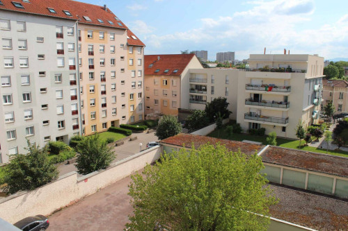 85m² Private room in a flatshare for 3 people