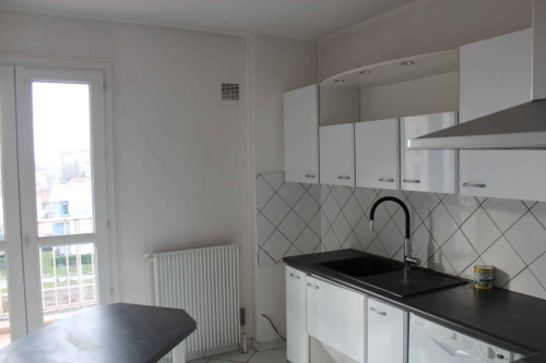 85m² Private room in a flatshare for 3 people