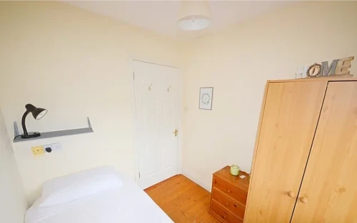 21 Watercourse Mews - Rooms