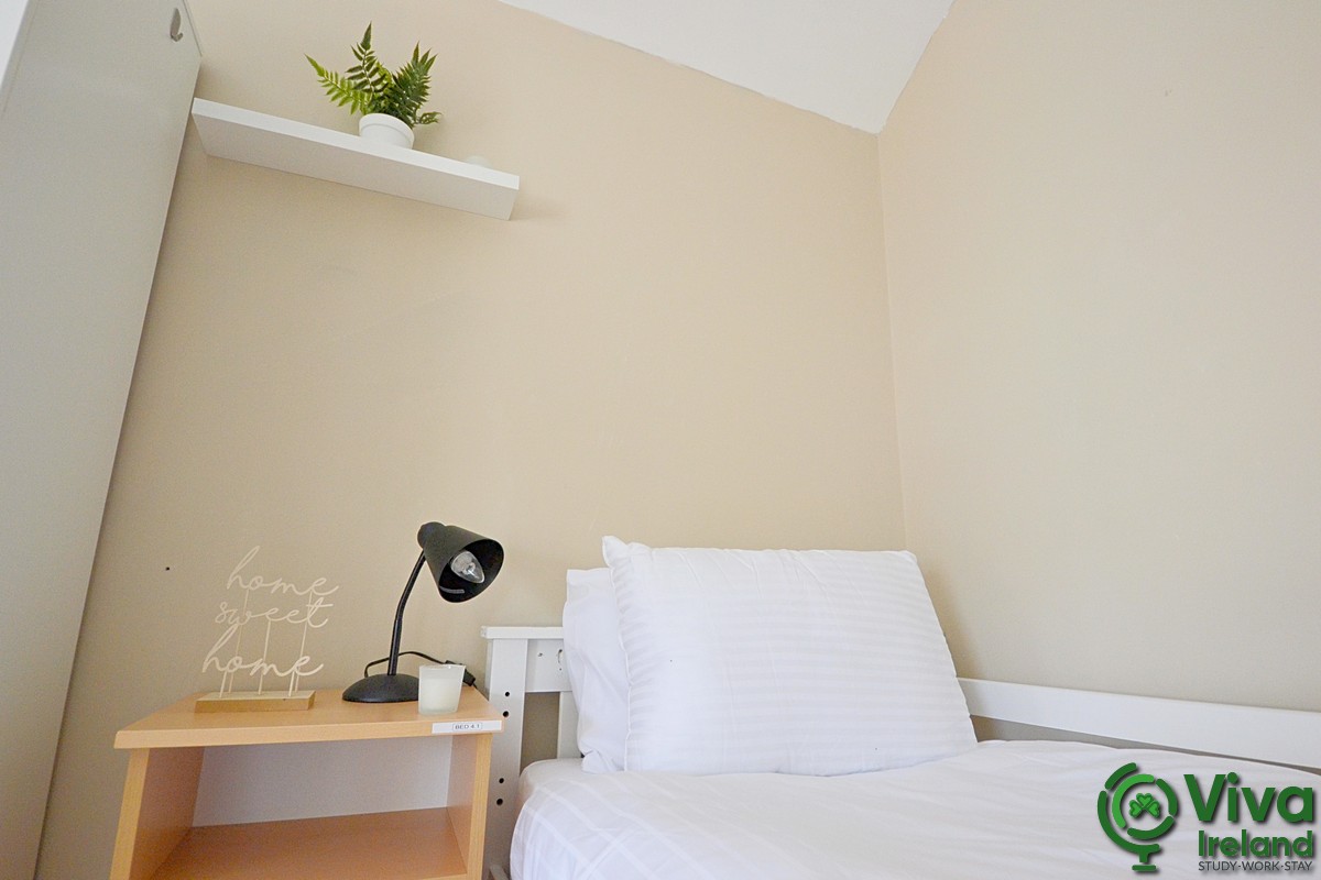 Twin Room - 10