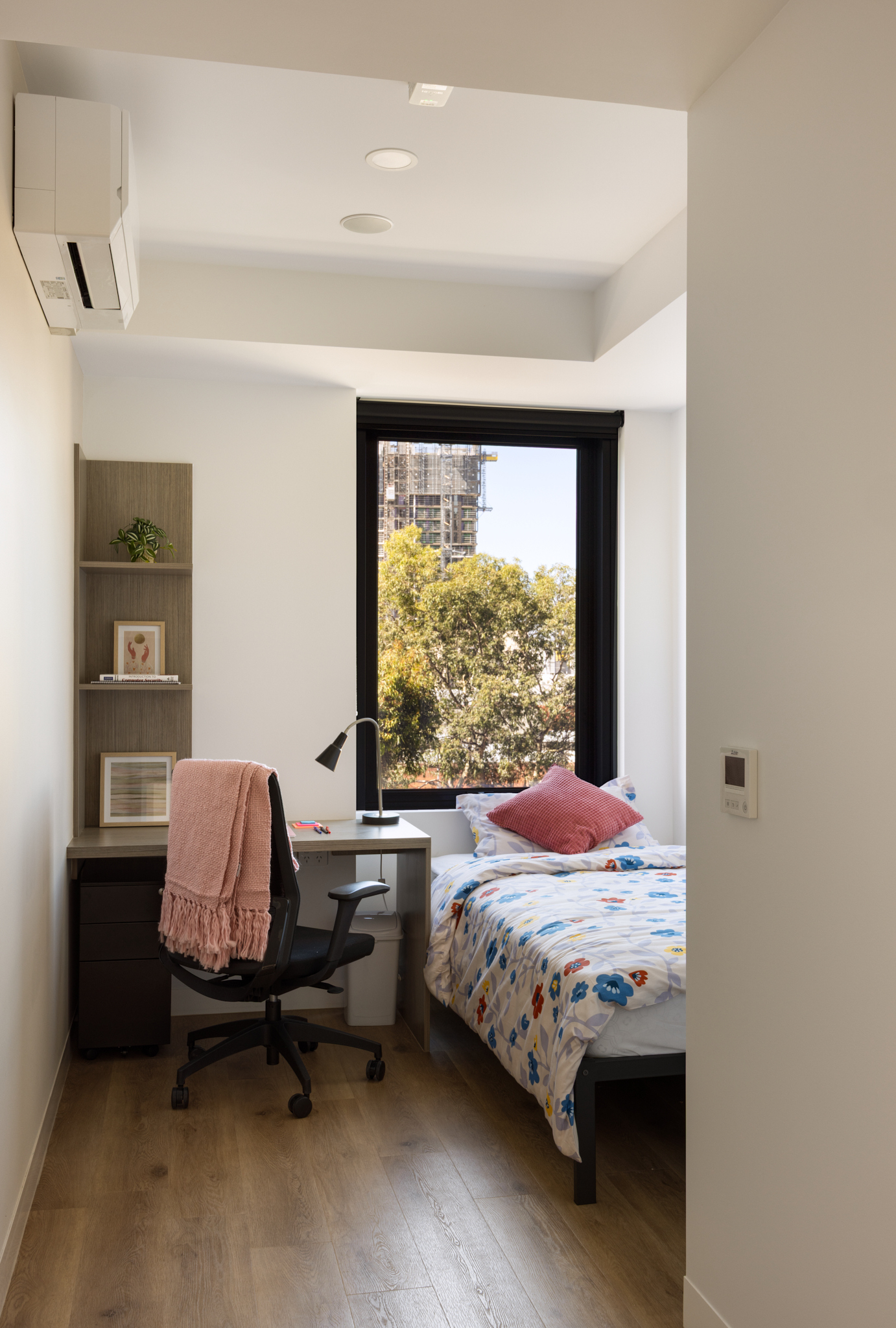 5 Bed Ensuite Panoramic View  -  UniLodge Perth Central  - Gallery -  9