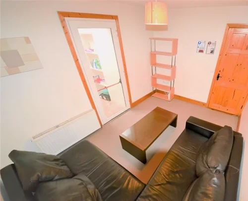 15 Annmount - Communal Area