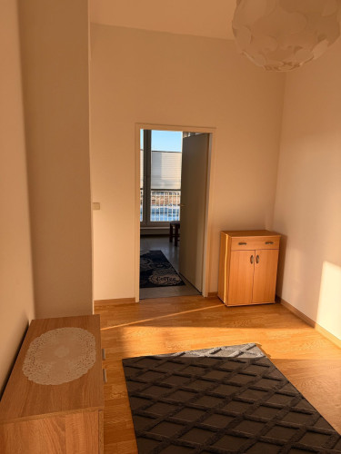 Attractive, fully furnished apartment – ideal for professionals & fitters