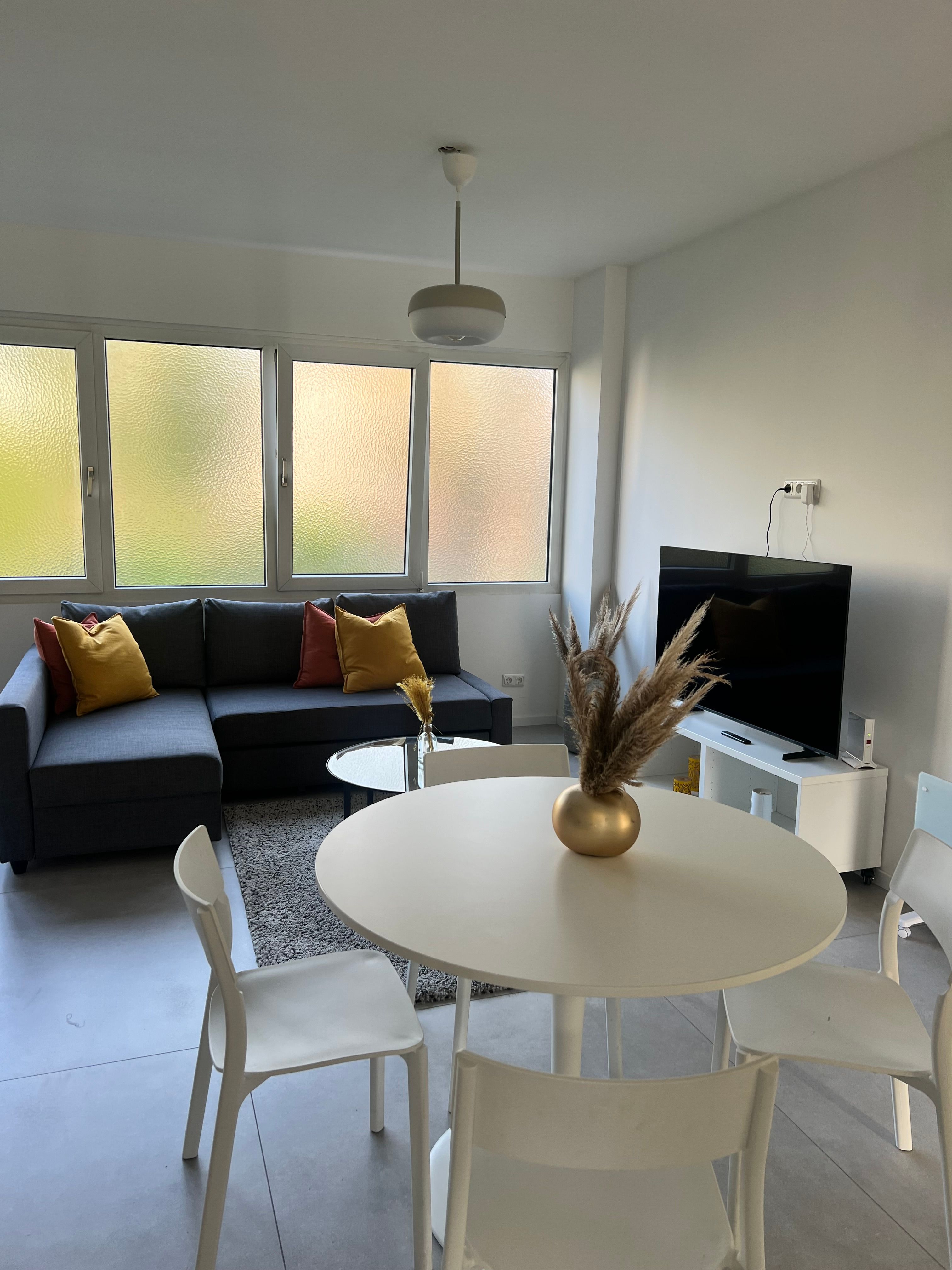  Nice And Spacious Studio In Hanau  -  Nice and spacious studio in Hanau  - Gallery -  14
