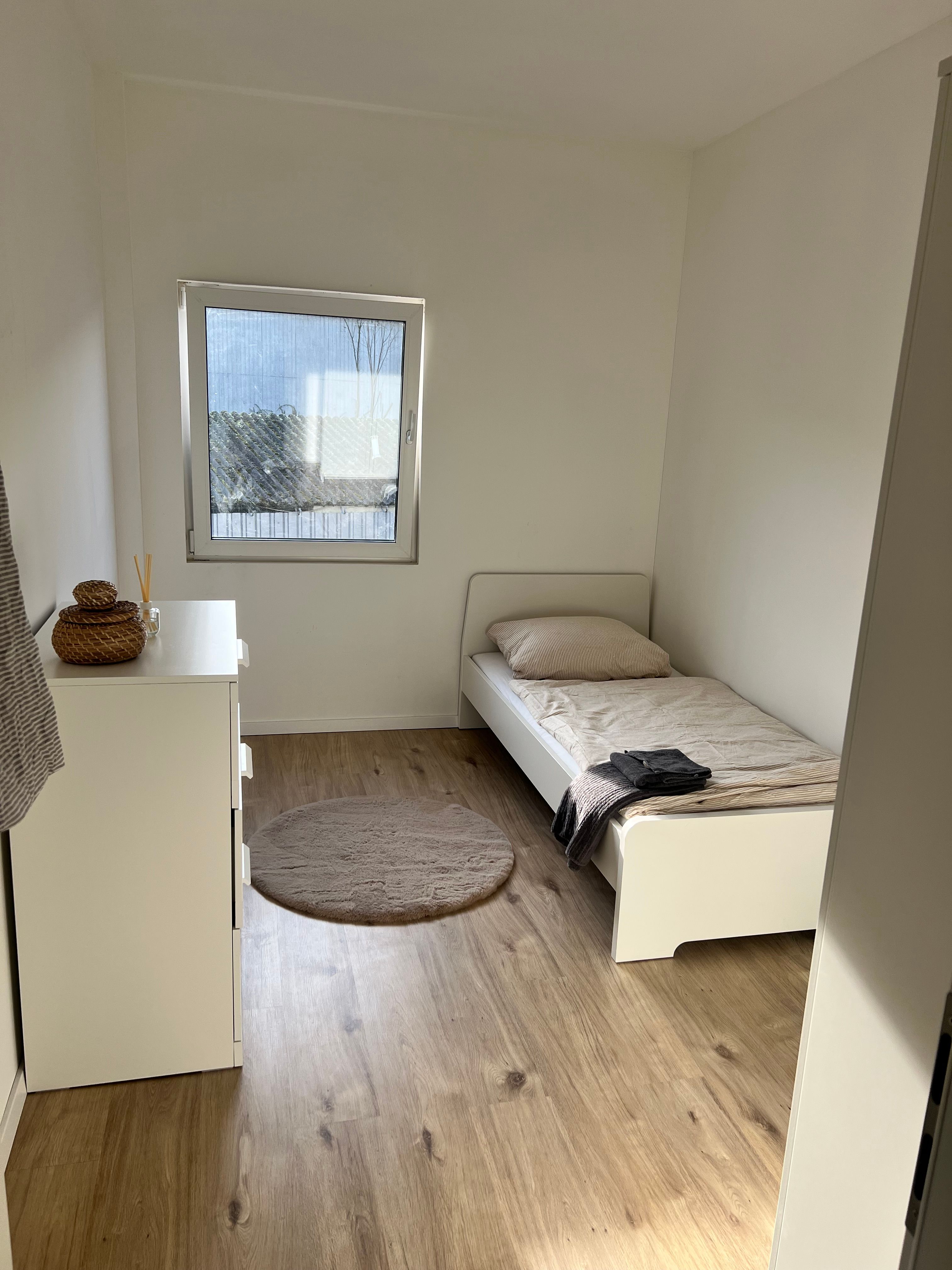 Nice And Spacious Studio In Hanau  -  Nice and spacious studio in Hanau  - Gallery -  12