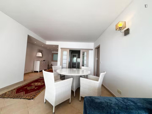 Brilliant 3 Bedroom Apartment with a balcony & beach front - Gallery - 22