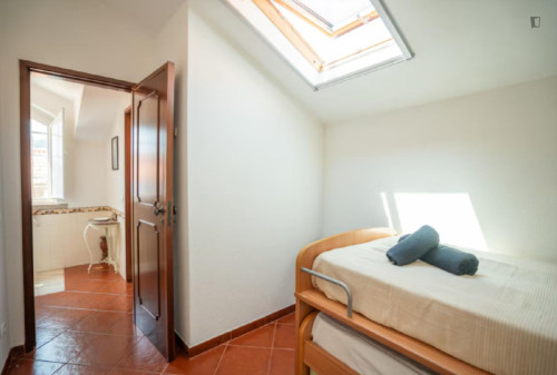 Welcoming 2 Bedroom Apartment close to Califórnia Beach