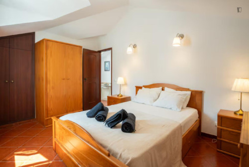 Welcoming 2 Bedroom Apartment close to Califórnia Beach - Gallery - 16