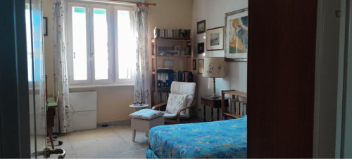 Single Bedroom with Private Bathroom in Rome 