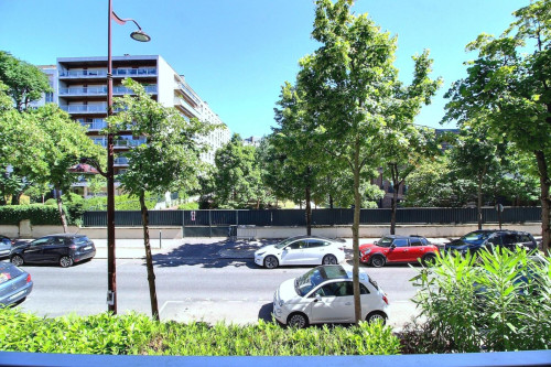 Dashing 1-bedroom apartment in Neuilly-sur-Seine