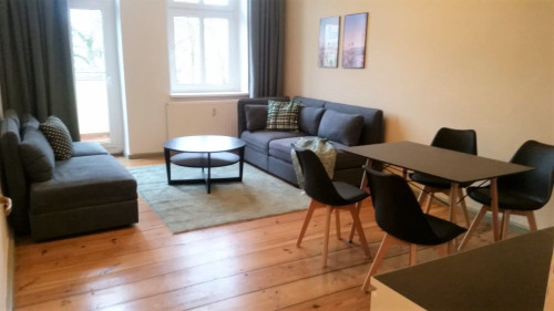 Bright suite in Friedrichshain for up to 4 persons