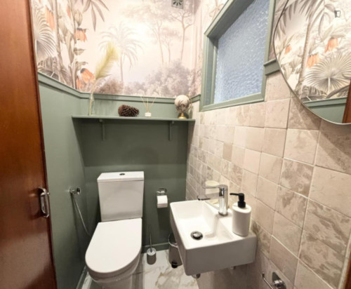 Thrilling 3 Bedroom Apartment close to Sesimbra Beach