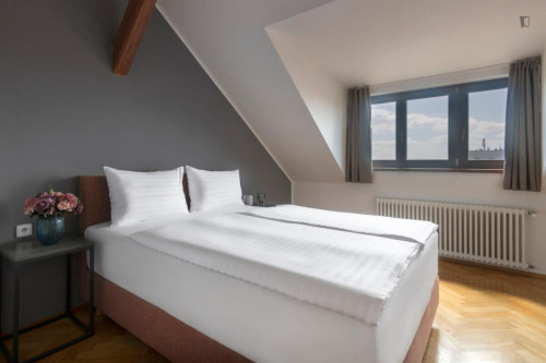 Amazing 2-bedroom apartment in Vinohrady - Gallery - 12